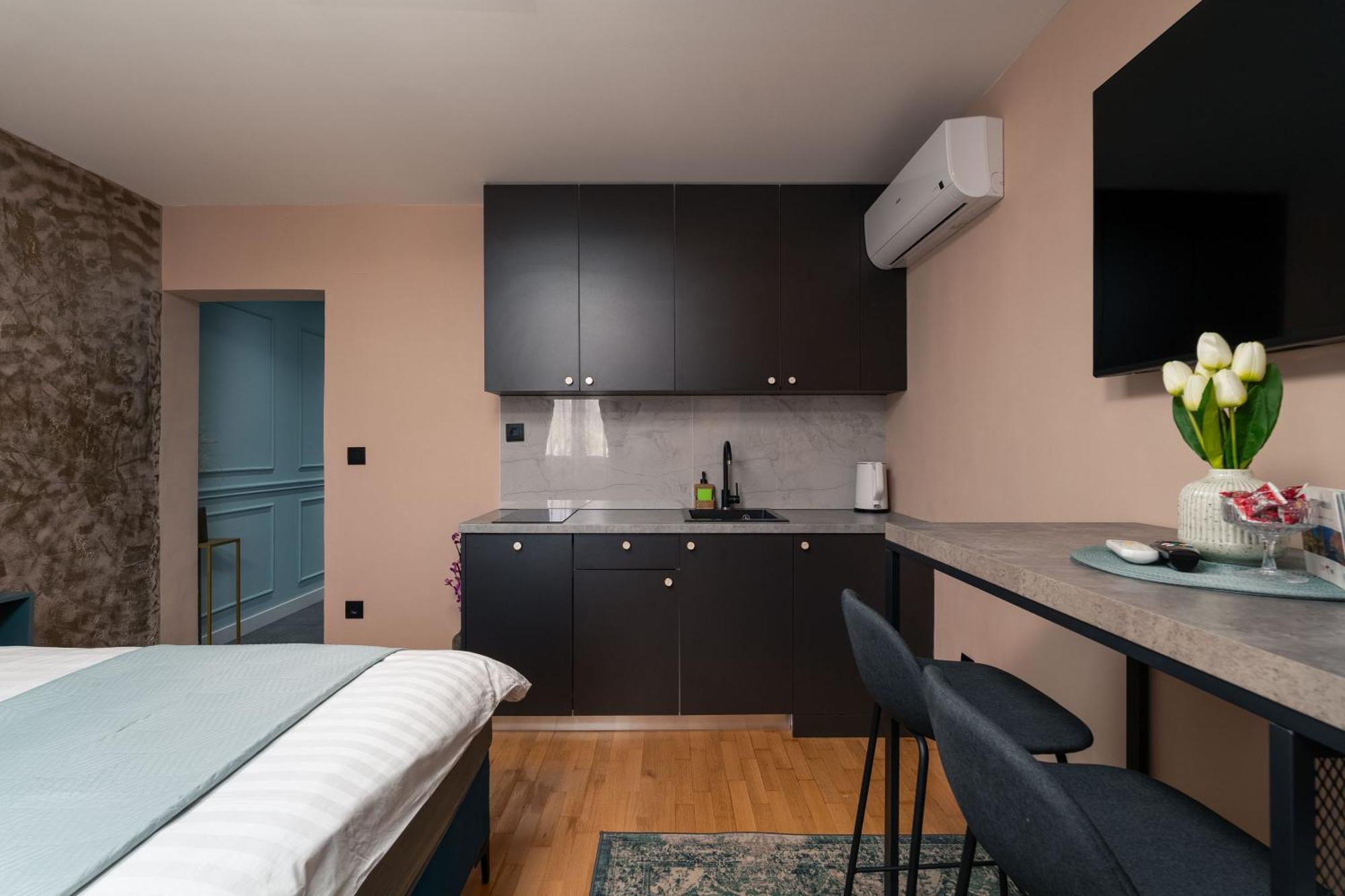 Sapphire Studio Apartment With Free Private Parking Dubrovnik Bagian luar foto