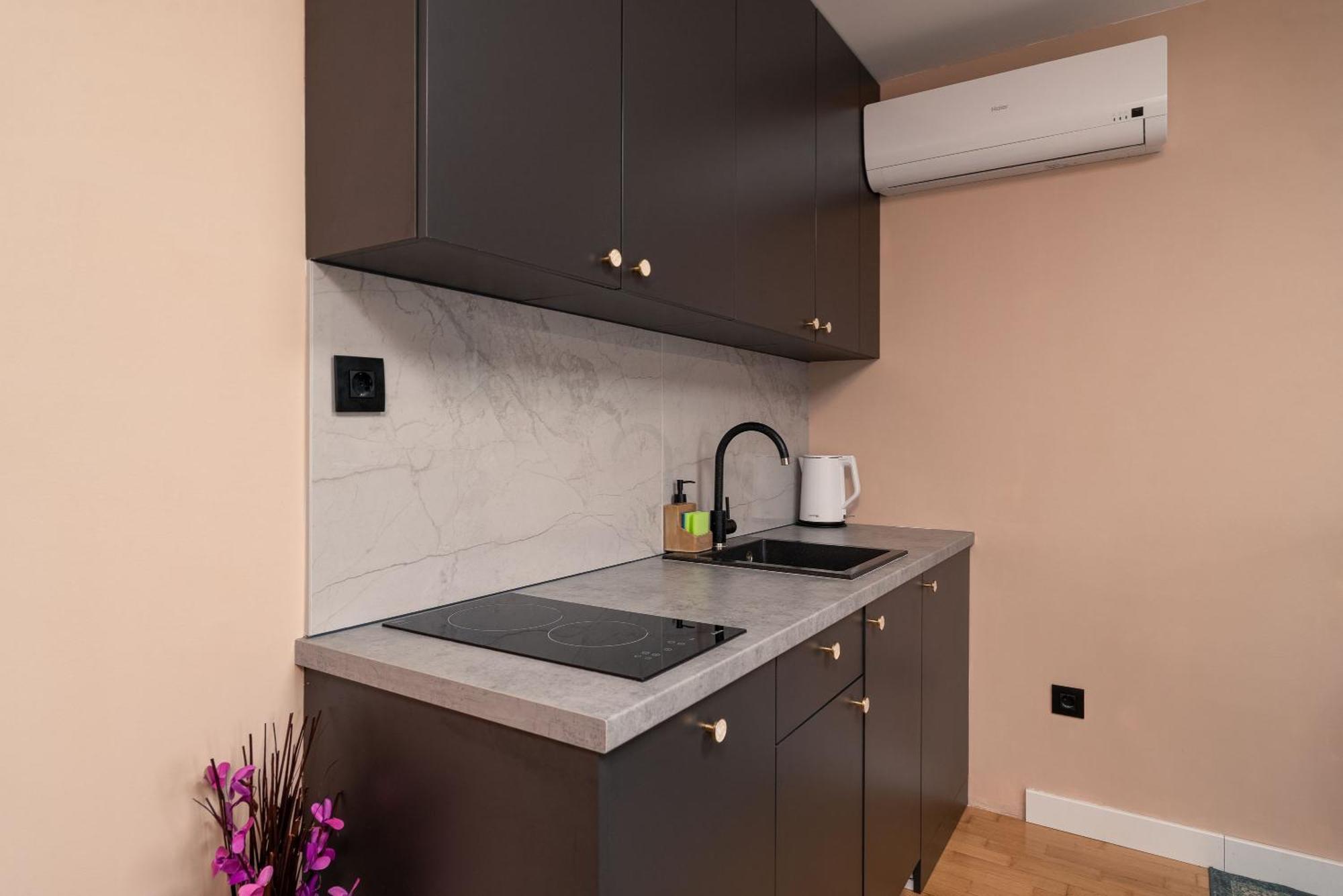 Sapphire Studio Apartment With Free Private Parking Dubrovnik Bagian luar foto