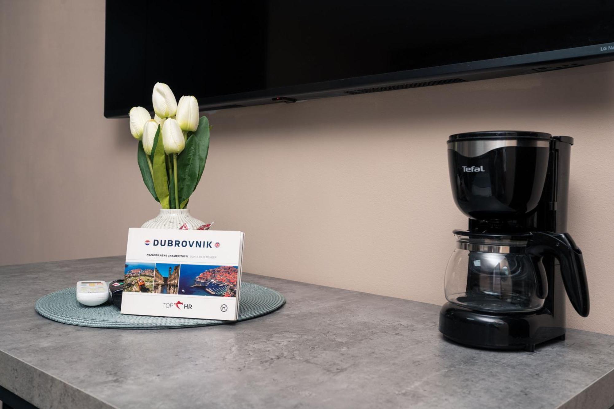 Sapphire Studio Apartment With Free Private Parking Dubrovnik Bagian luar foto